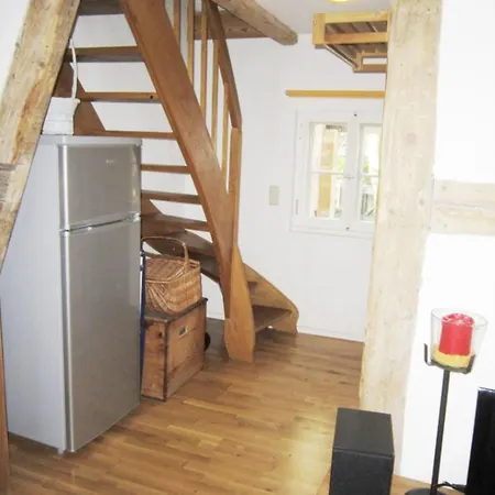 Hexenhaeuschen Holiday home Graal-Mueritz