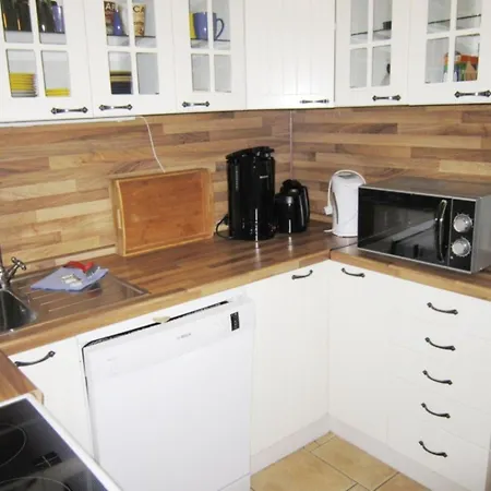 Hexenhaeuschen Holiday home Graal-Mueritz