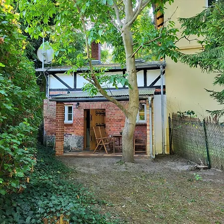 Hexenhaeuschen Holiday home Graal-Mueritz